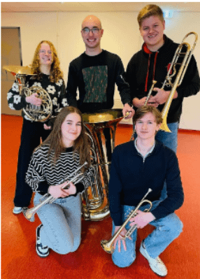 Blaaskwintet & Zangtrio De Corte tonen